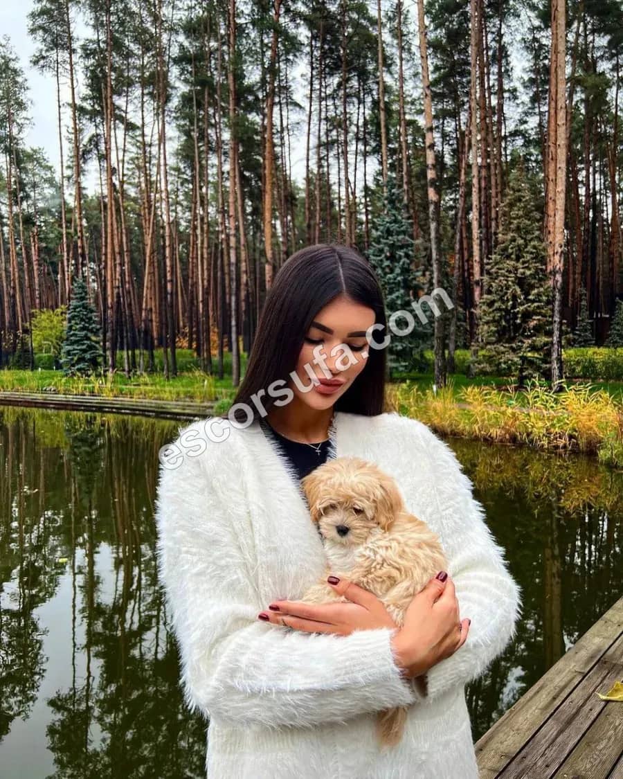 Илона Инди