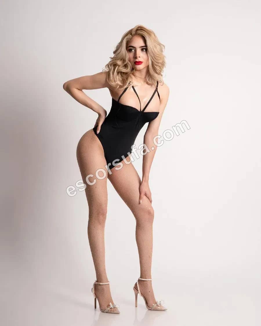 DOMINIKA